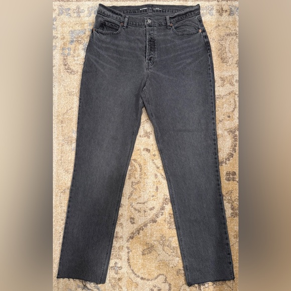 12 TALL Old Navy High-Rise Slouchy Straight Button Fly Charcoal Cut-Off Jeans - Picture 3 of 10